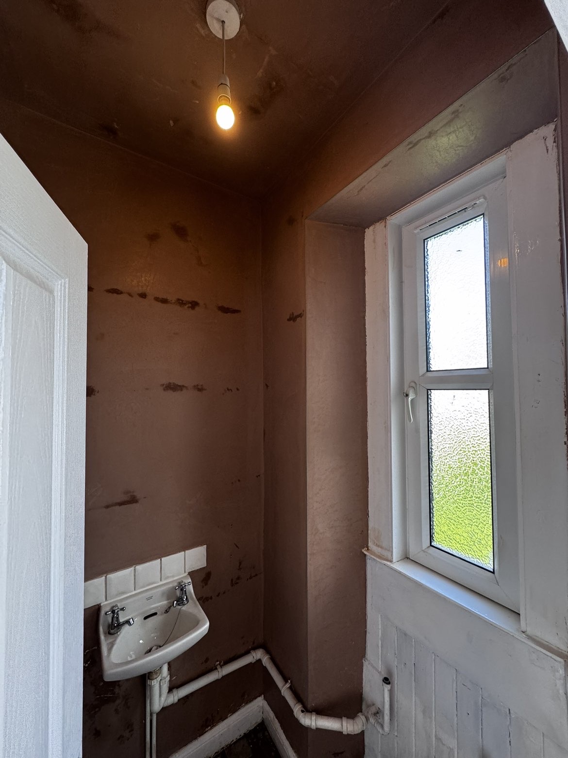 Bathroom plaster preparation